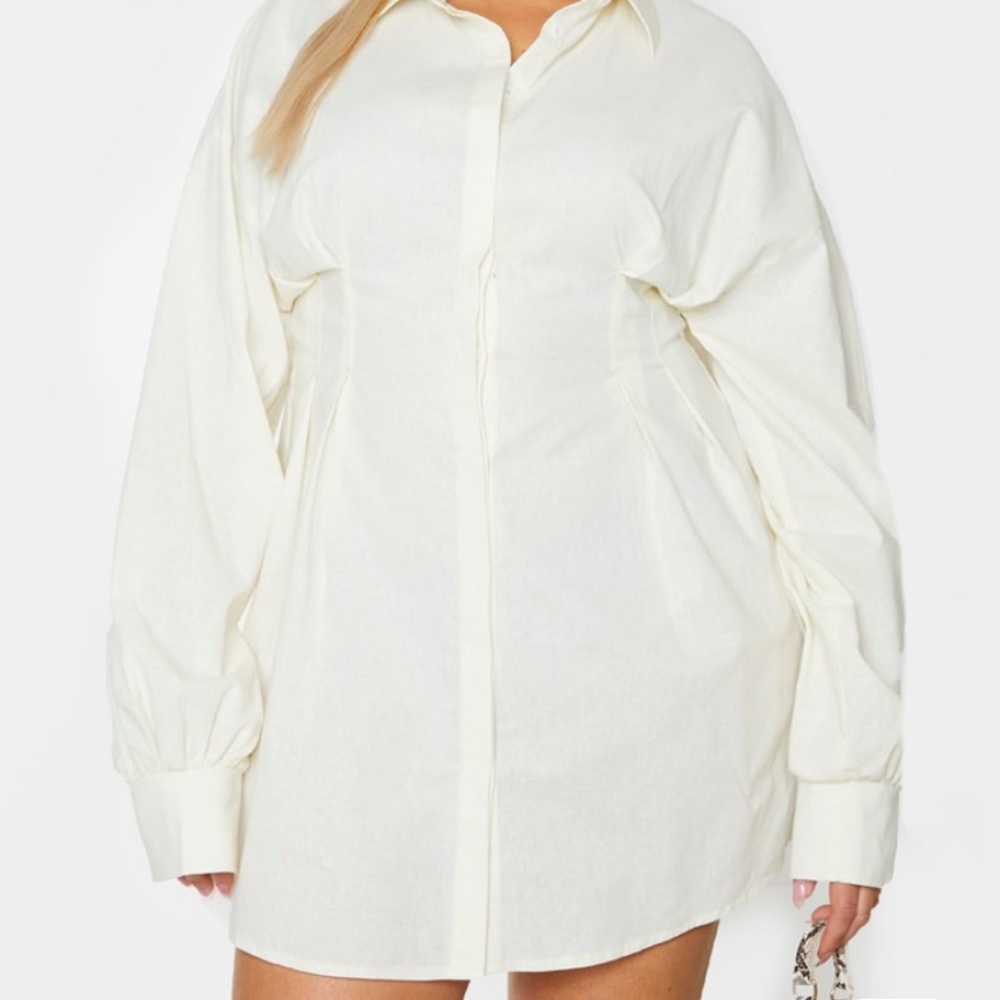 Pleated white puff sleeve dress